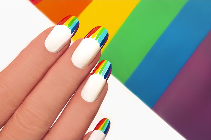 Searches For Abstract Nails Are Way Up—Here's How to Wear the Trend
