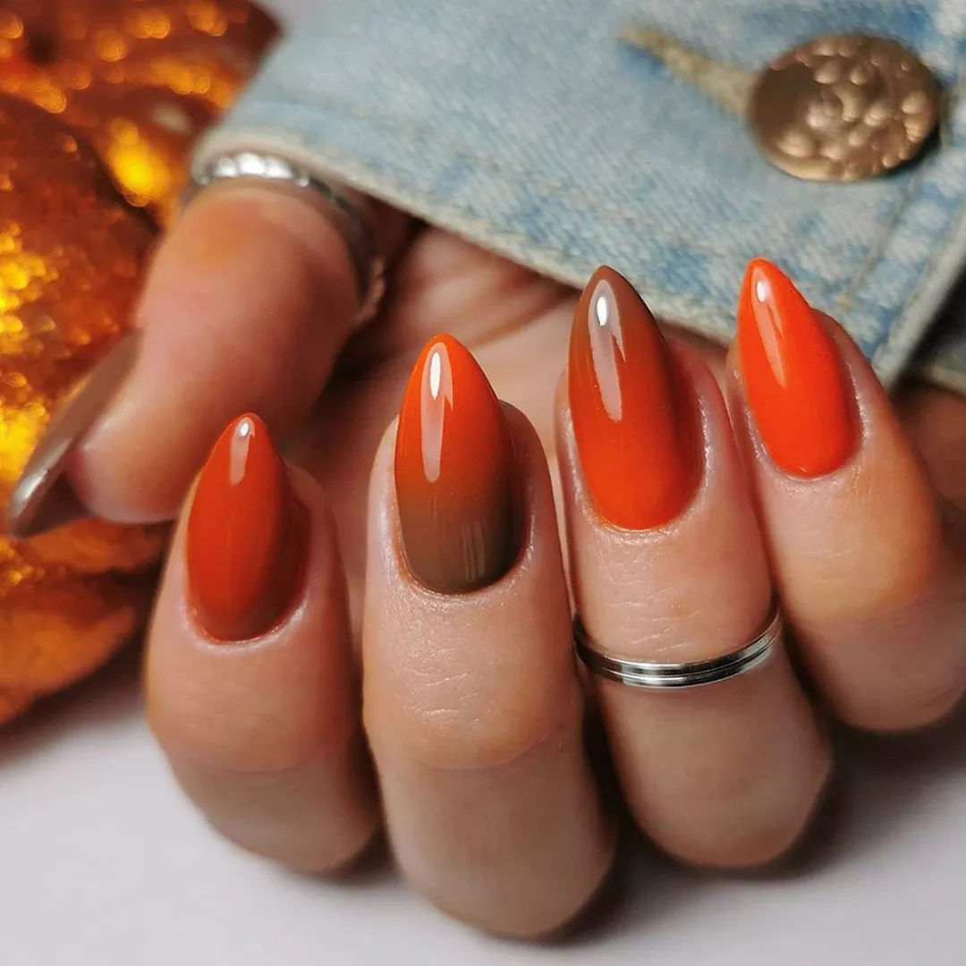 Ombré manicure for autumn: 12 trendy autumn nail design ideas